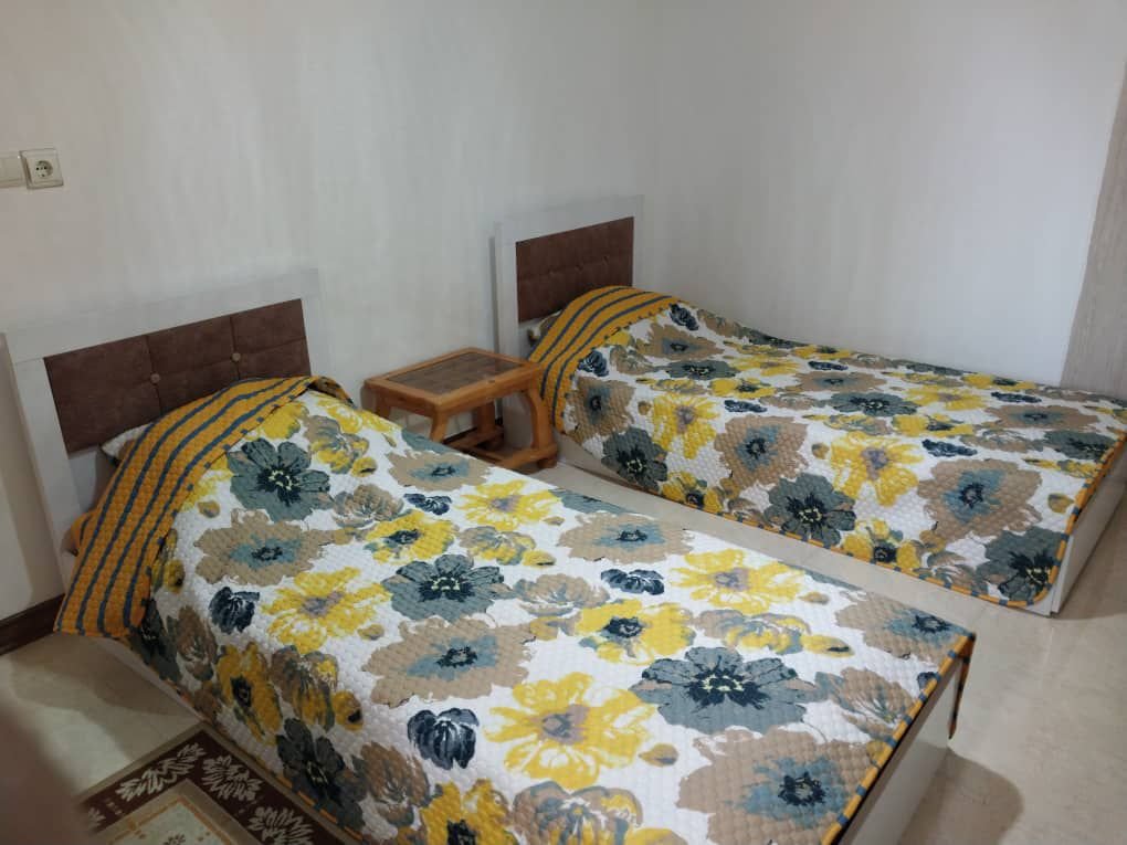 دوخوابه نامجو 16