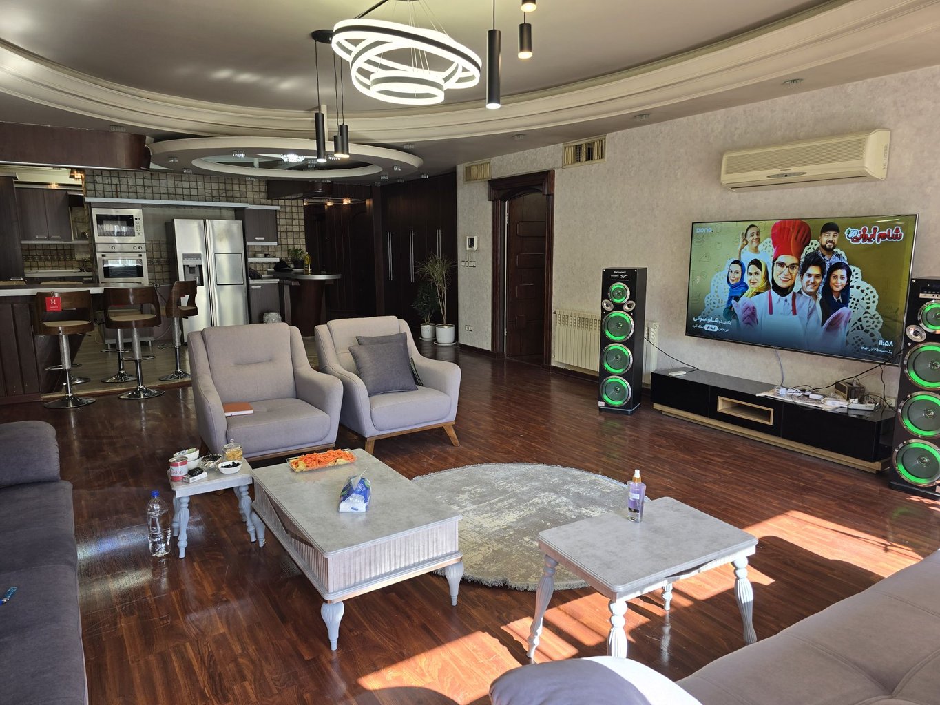 آپارتمان دوخوابه تَچَر