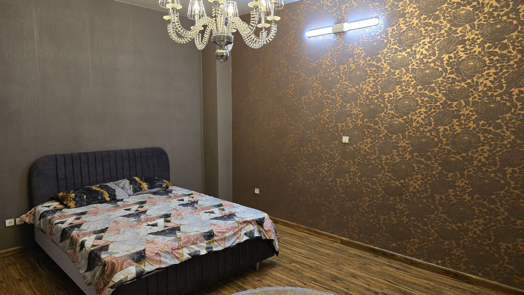 آپارتمان یک خوابه تچر 1