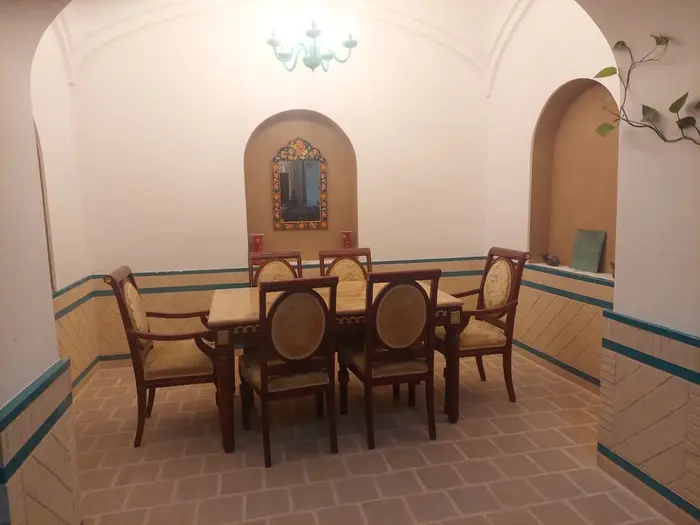 اقامتگاه سنتی دلنواز 1 - واحد چهارتخته 1 - واحدمیهن دخت