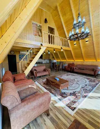 کلبه دوخوابه استخردار آبگرم طاووس