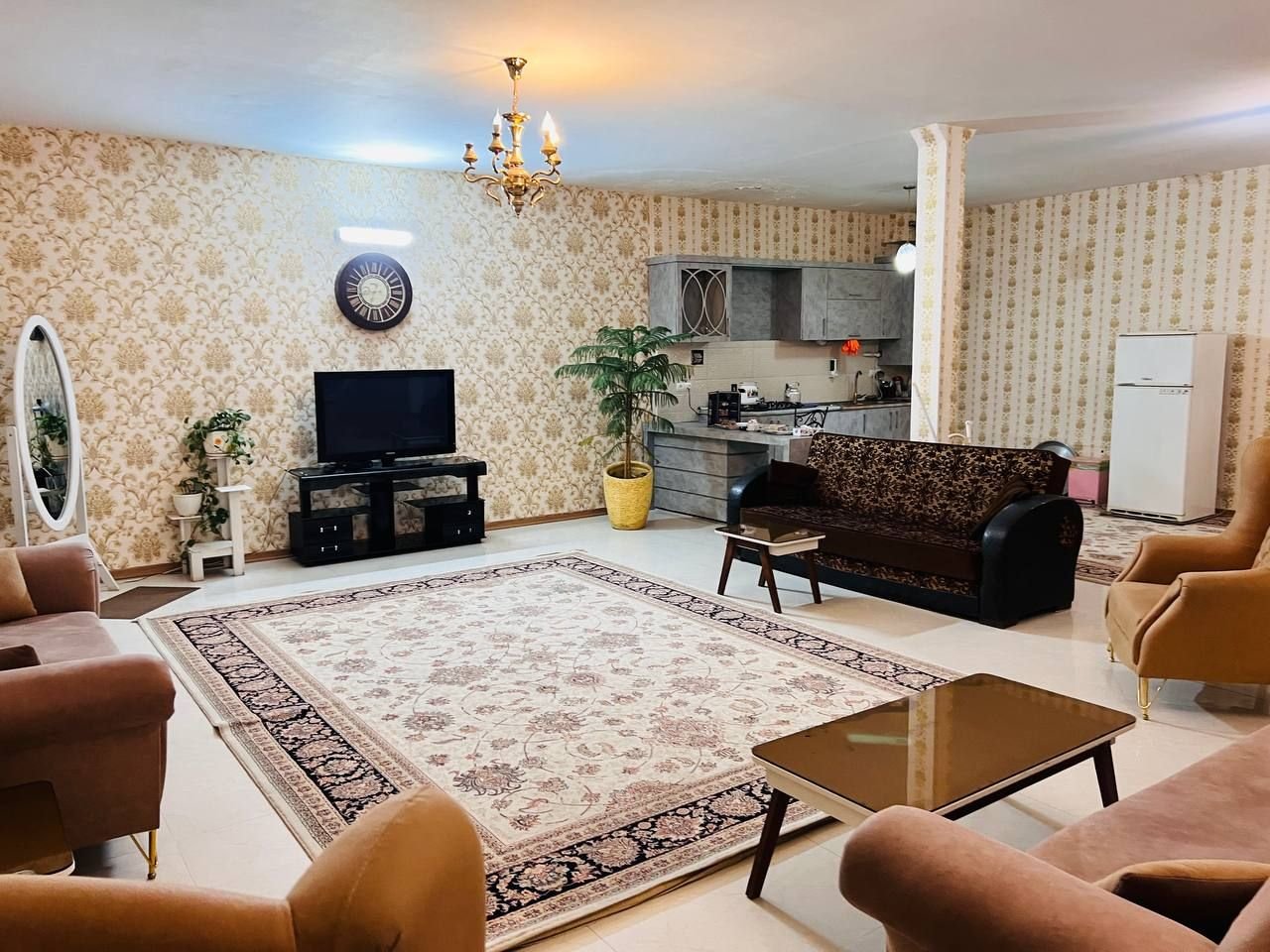 ویلا دوخوابه استخردار آبگرم حسینی 44