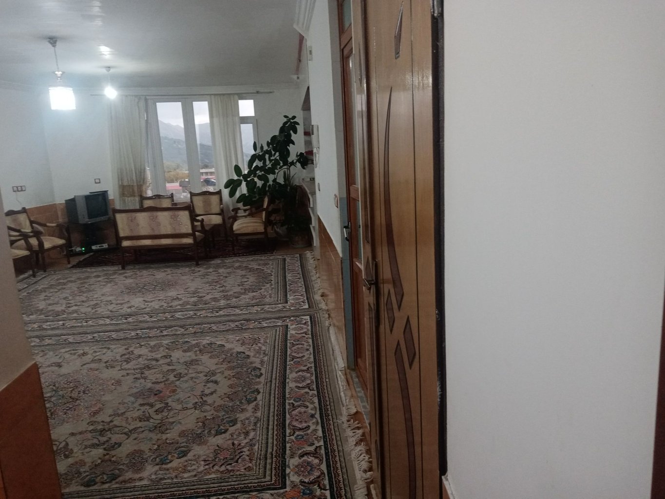 آپارتمان دوخوابه مارال 4 - حال