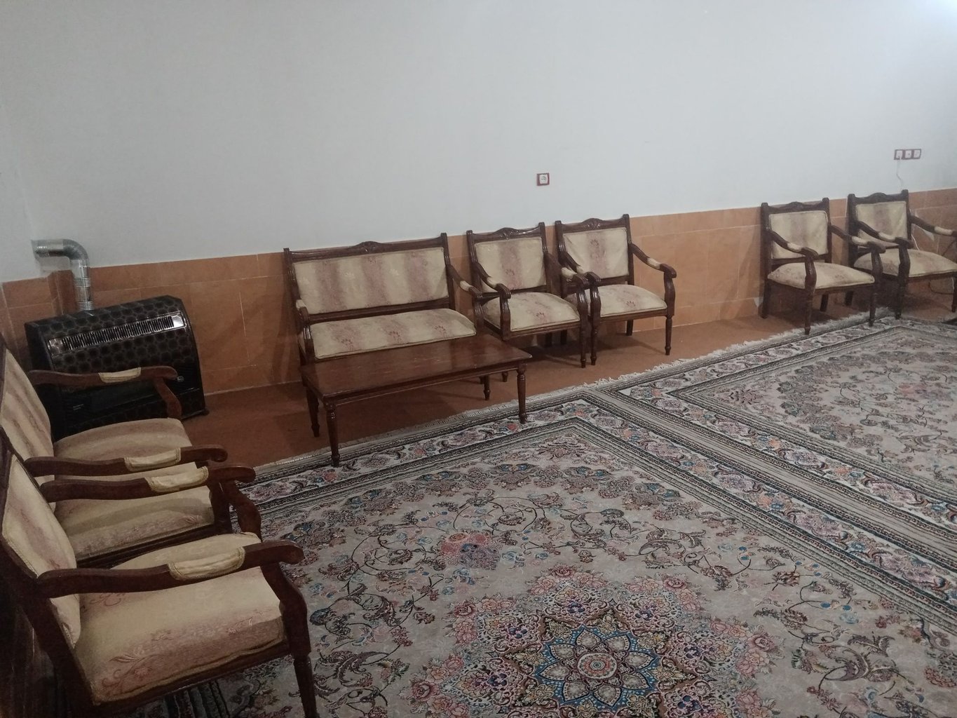 آپارتمان دوخوابه مارال 4 - حال پذیرایی