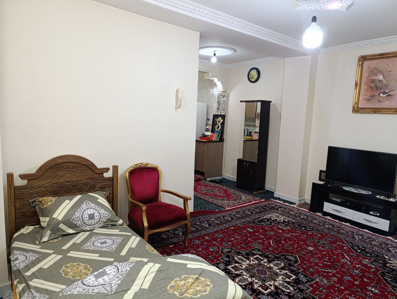 آپارتمان یک خوابه الماس پور بریانک