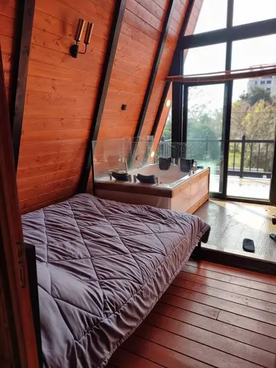 کلبه دوخوابه استخردار آبگرم بهارستان 2