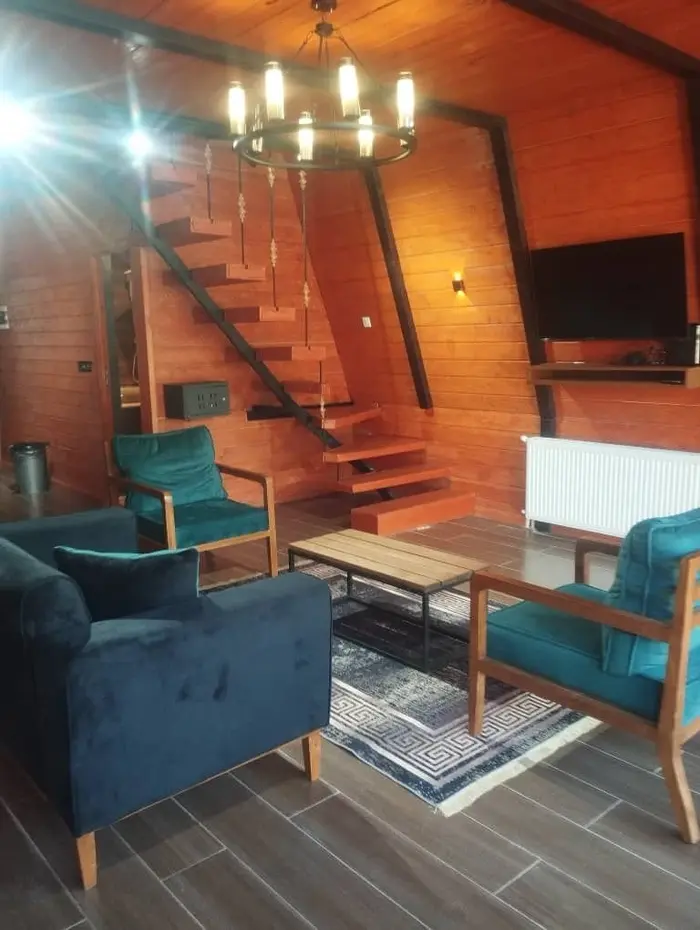 کلبه دوخوابه استخردار آبگرم بهارستان 2