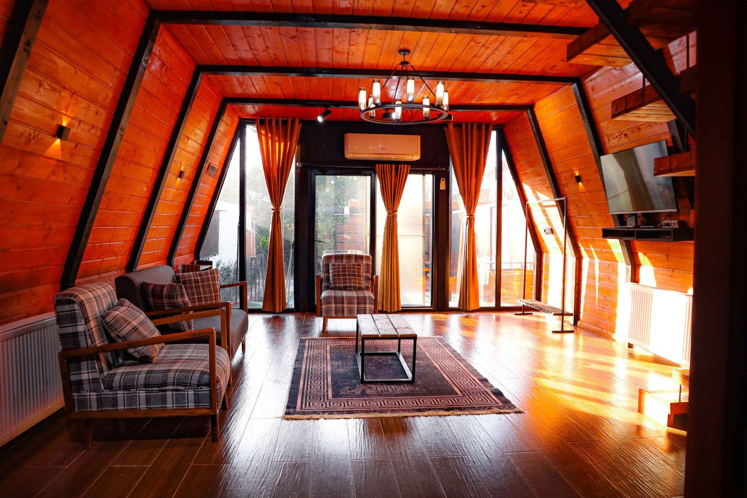 کلبه دوخوابه استخردار آبگرم بهارستان 1