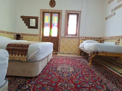 بومگردی دیاوا - واحد فرش 1