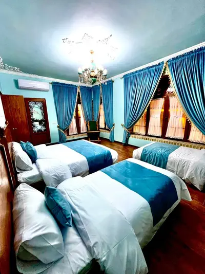 اقامتگاه سنتی چهار خوابه عمارت جیران