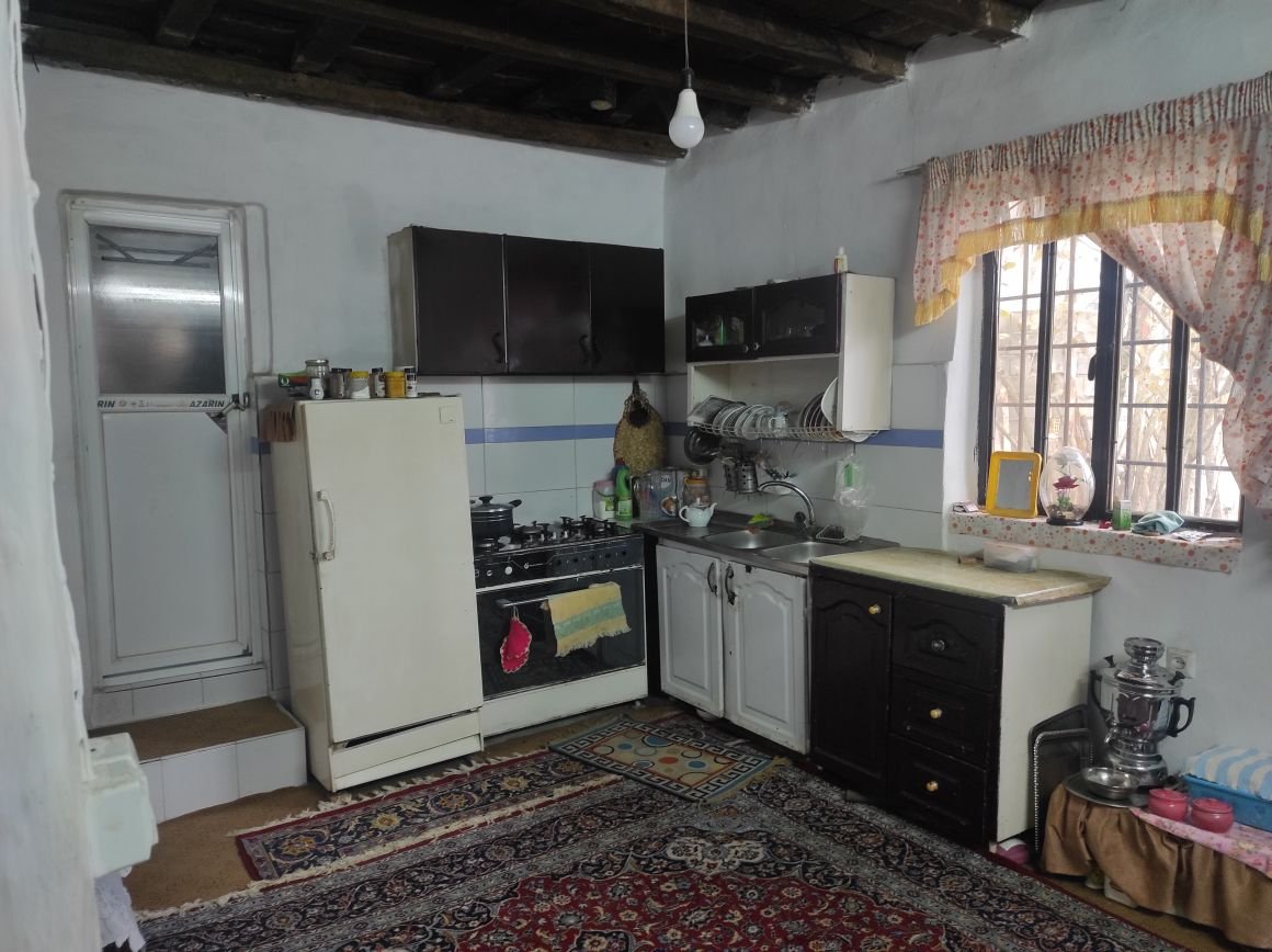 دوخوابه خونه مادر بزرگه ۳