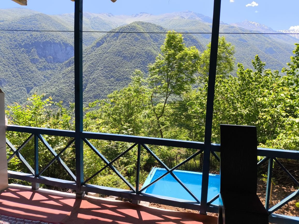 کلبه فلت جکوزی دار دوهزار ۱