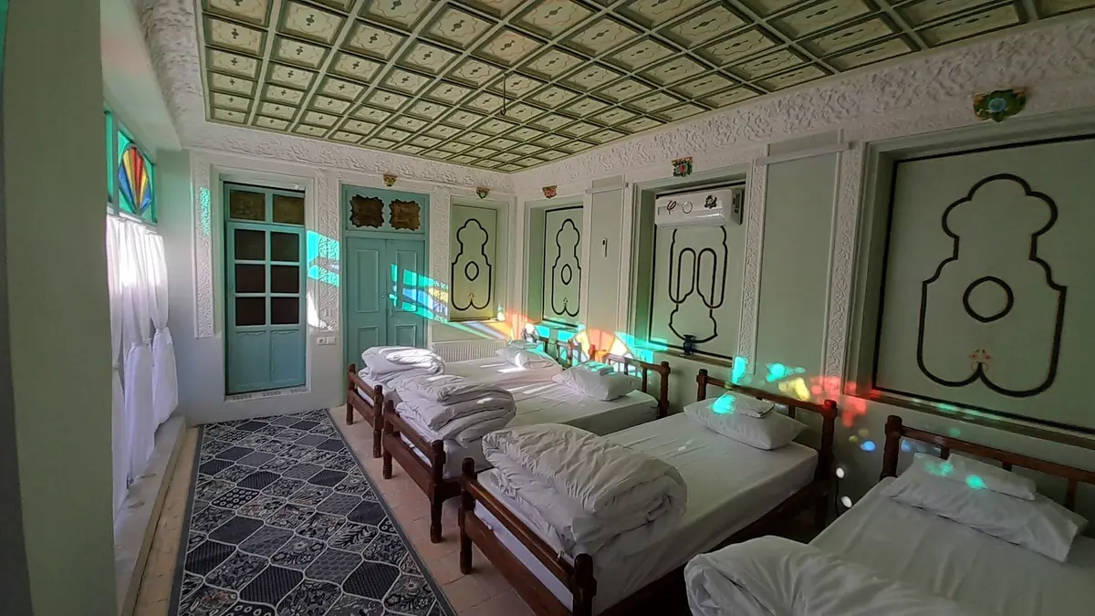 بوم گردی سووشون - واحد شاهنشین