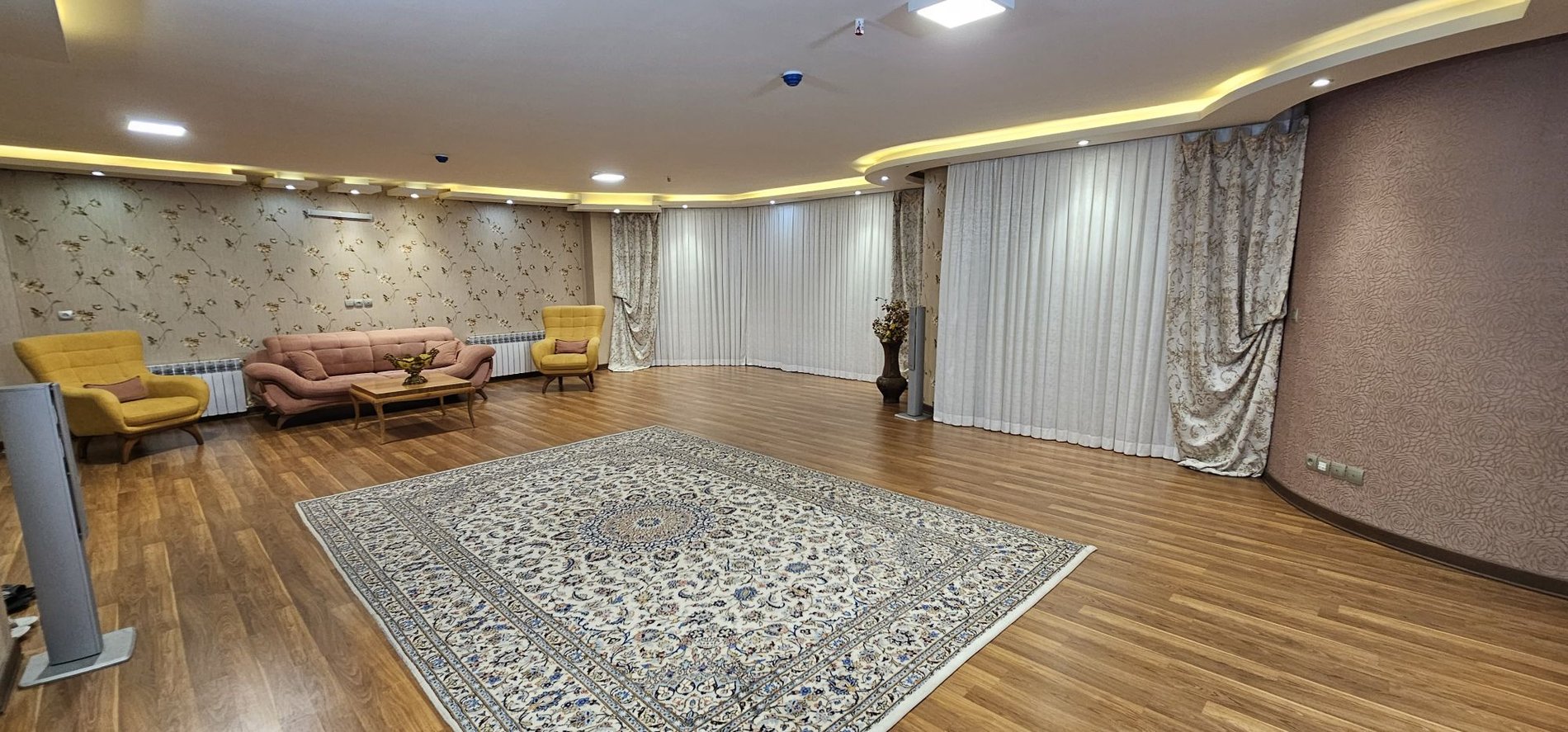 سه خوابه شنیتا VIP