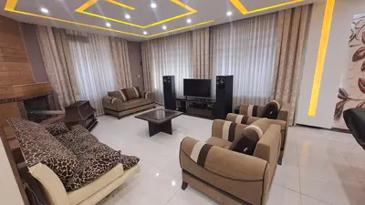 ویلا یک خوابه سیاه سنگ