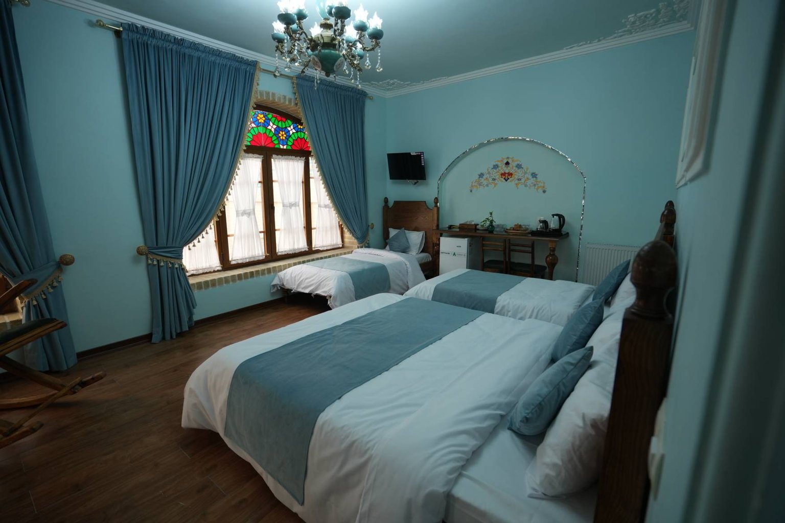 اقامتگاه سنتی جیران 1 - واحد پرنیان 4 نفره