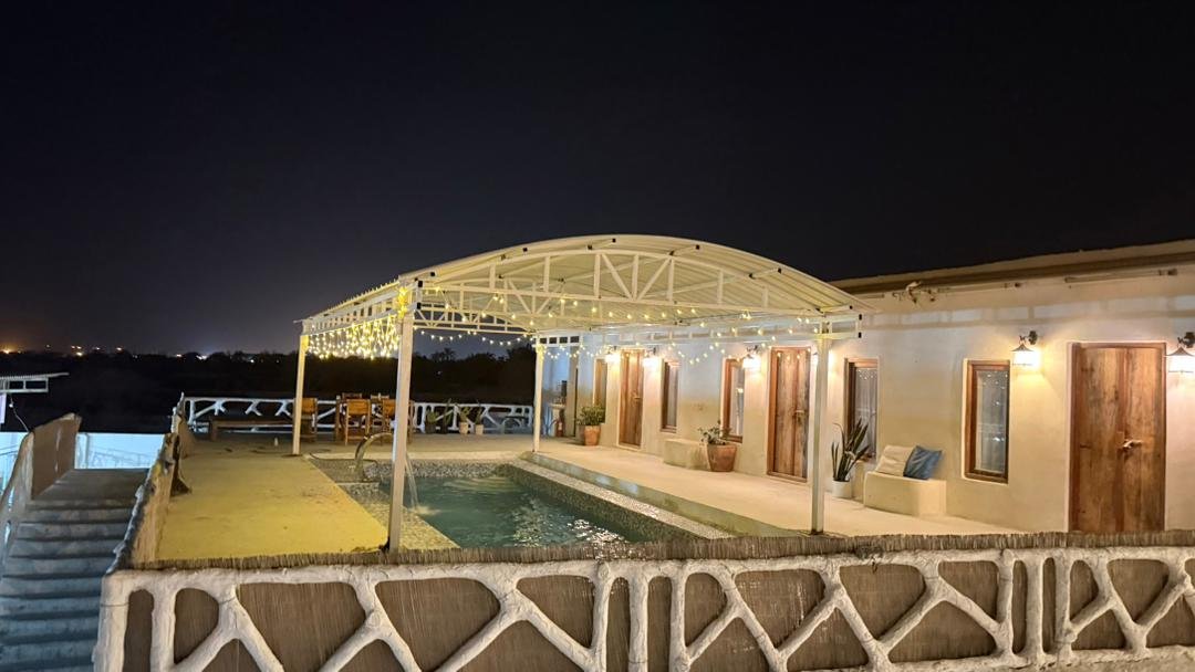 بوم گردی مهناد 1 - واحد  ۱۲