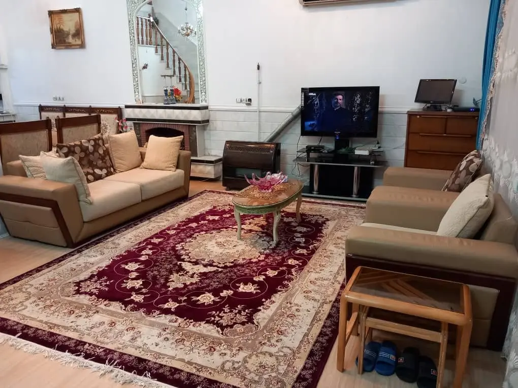 آپارتمان دوخوابه دوبلکس هفتاد و دوتن