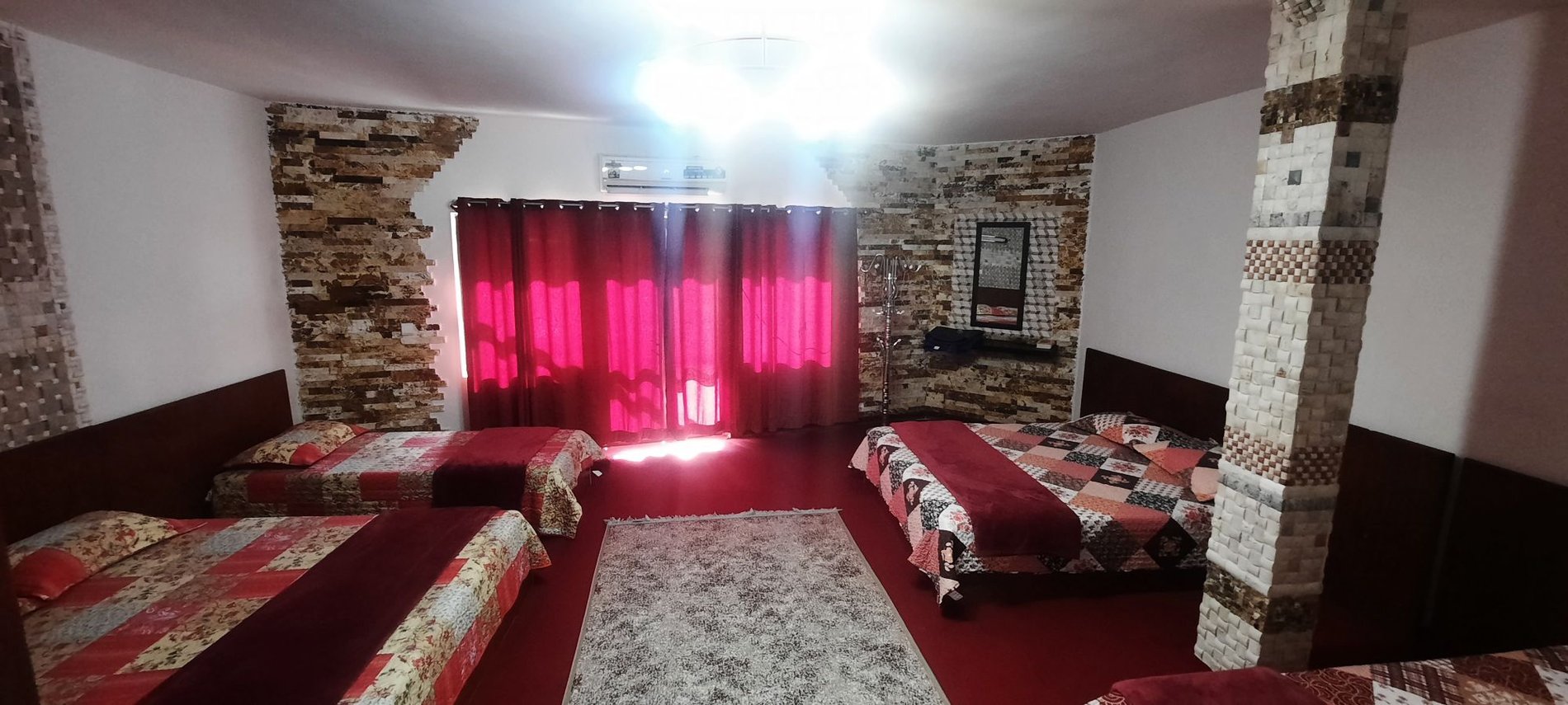 یک خوابه سفیر - واحد هشت تخته 122