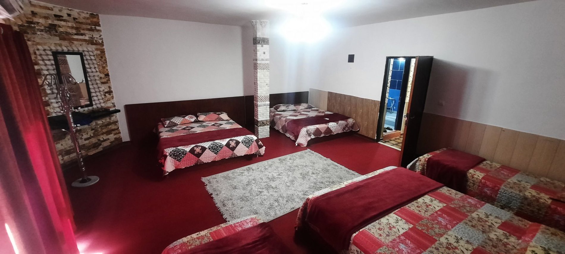 یک خوابه سفیر - واحد هشت تخته 122