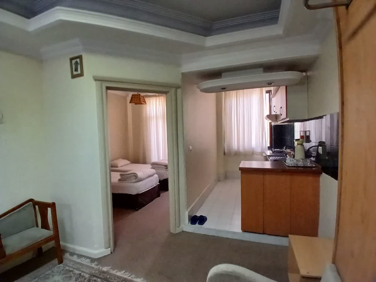 مسافرخانه هنگام 1 - واحد هفت نفره