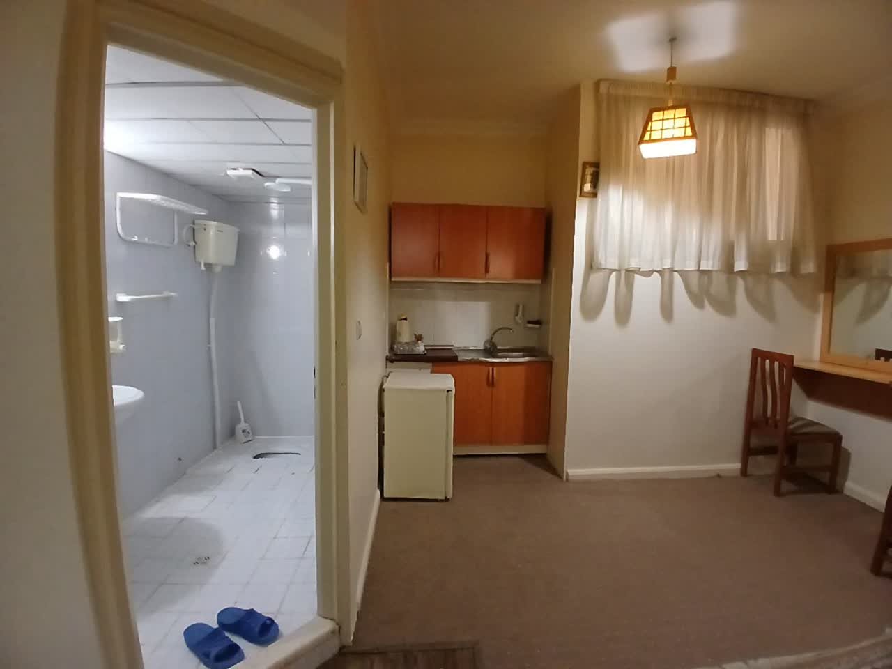 مسافرخانه هنگام 1 - واحد ۵نفره