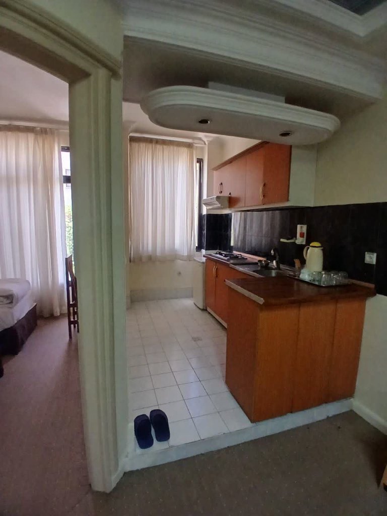 مسافرخانه هنگام 1 - واحد شش نفره