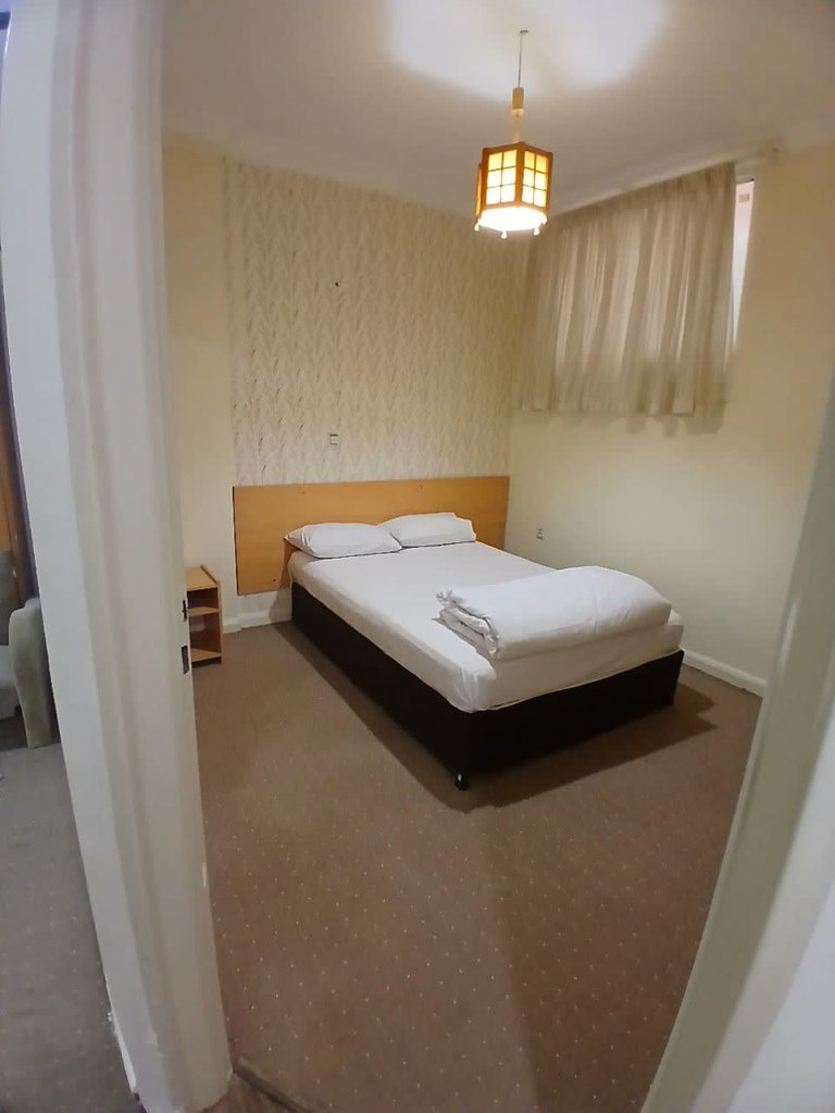 مسافرخانه هنگام 1 - واحد شش نفره