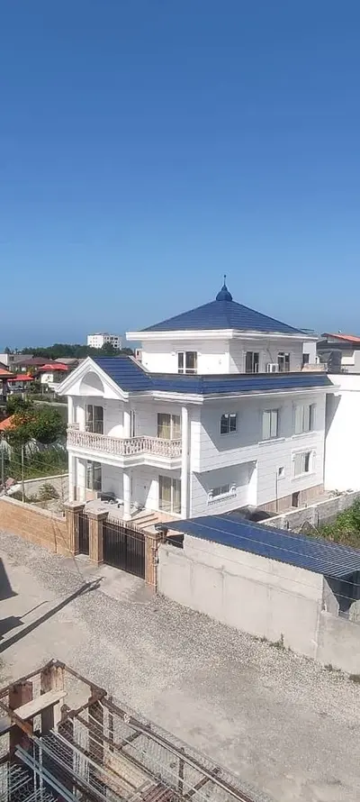 ویلا چهارخوابه تریپلکس استخردار آبگرم عمارت حسینی