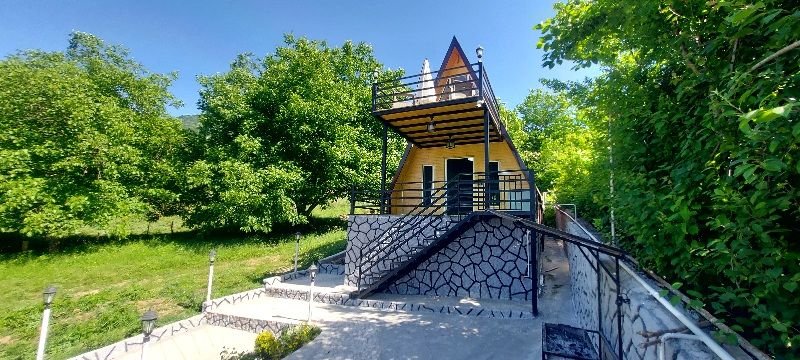 کلبه یک خوابه سوئیسی دوبلکس کاژه