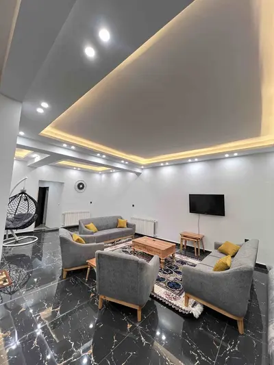 ویلا سه خوابه استخردار آبگرم آدمه