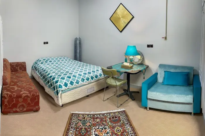 هاستل نارسیس - واحد دبل