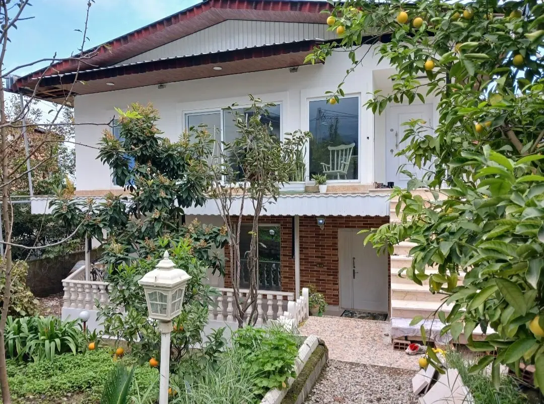 ویلا یک خوابه عسل 1 - نمای ویلا دوطبقه