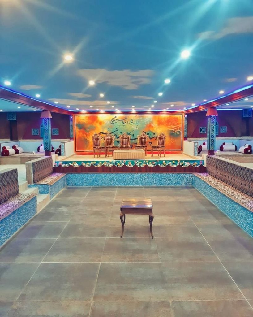 بوم گردی به بارت - واحد آفتاب