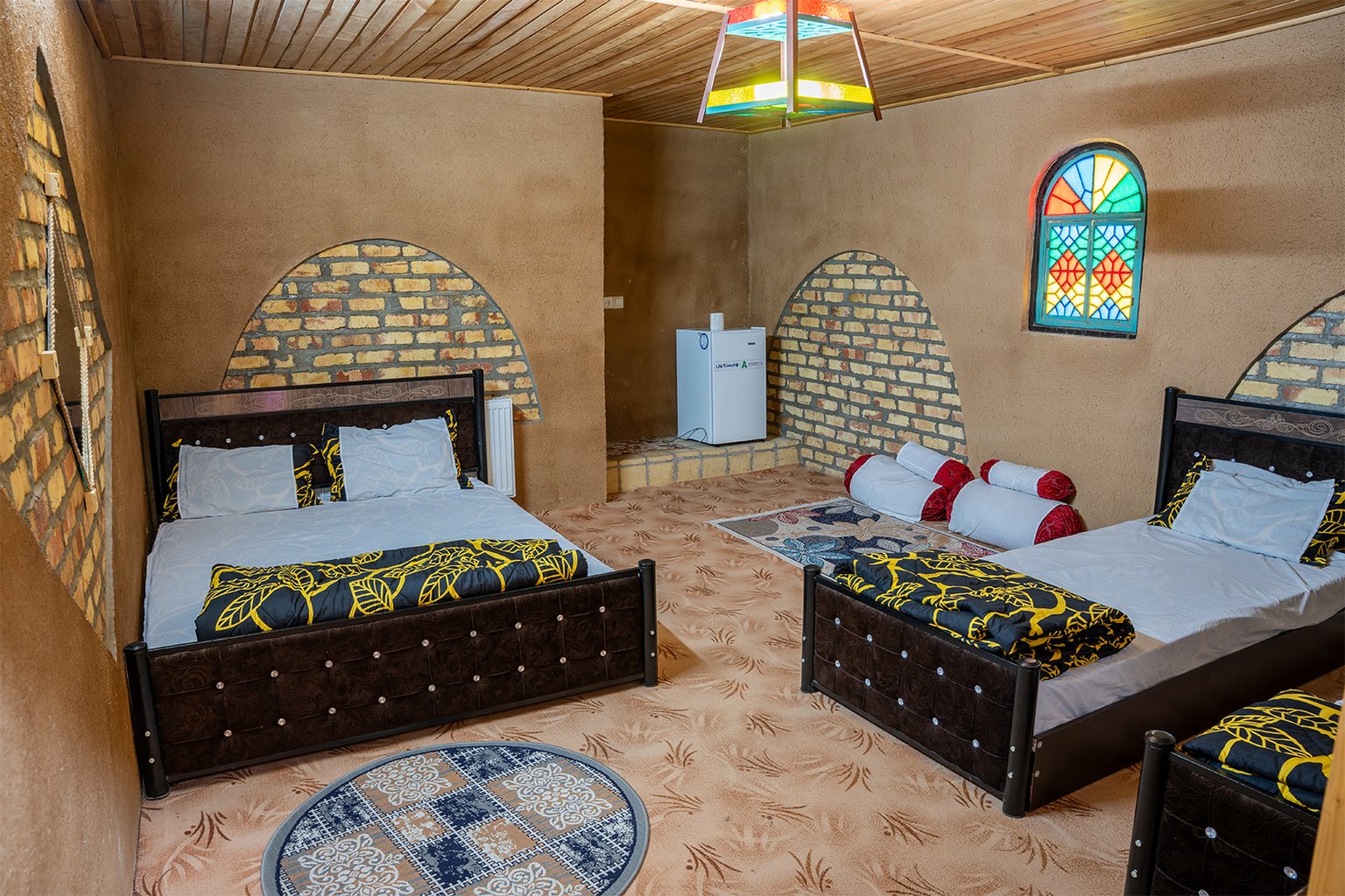 بوم گردی به بارت - واحد بلوط