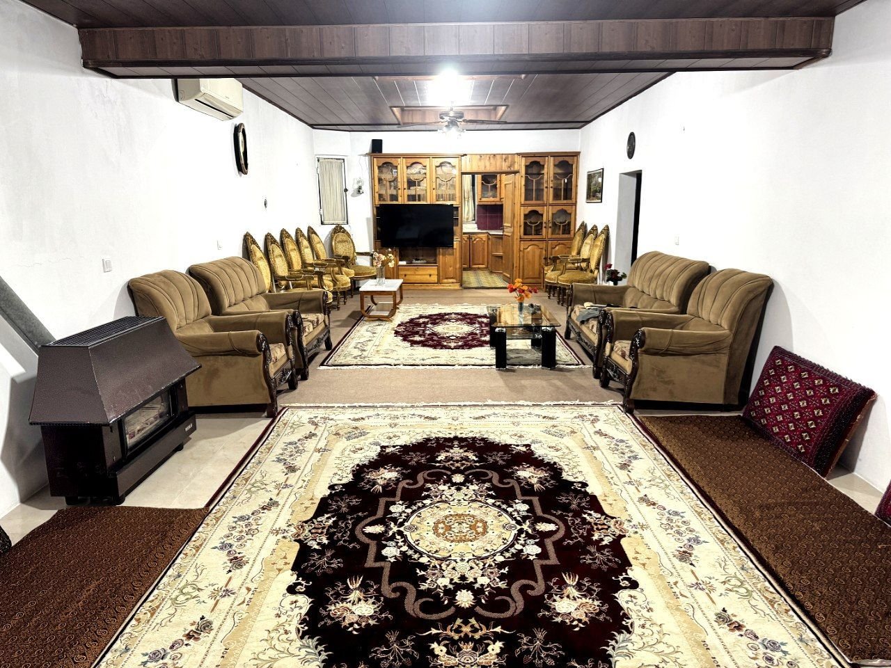 آپارتمان دوخوابه ساحلی سیروس