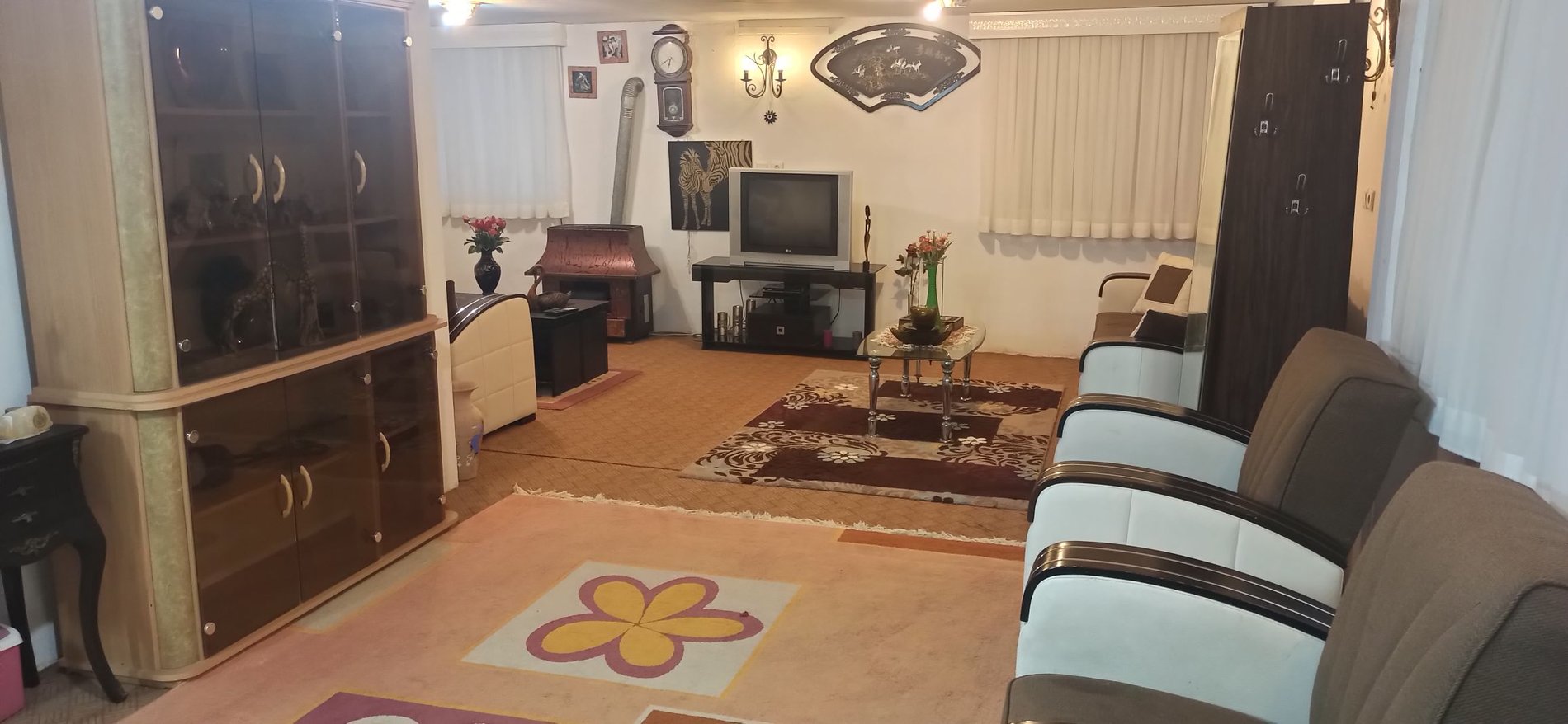 ویلا دوخوابه سفید 30