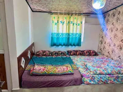 ویلا دوخوابه استخردار زرد