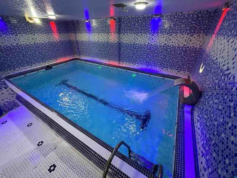 سه خوابه تریپلکس استخردار سرمه ای