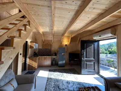 کلبه دوخوابه جنگلی دوبلکس کاژه