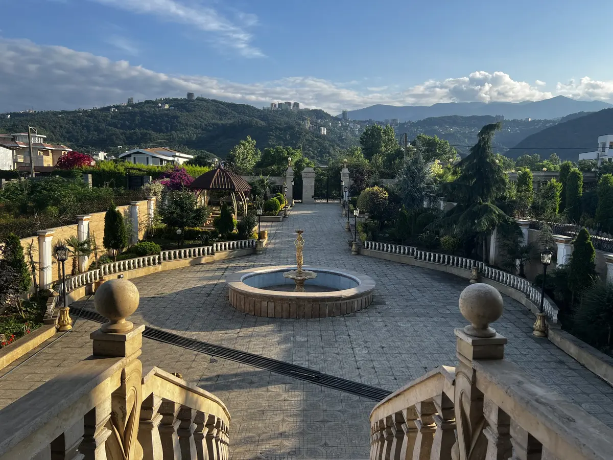 ویلا چهارخوابه دوبلکس استخردار آبگرم زند