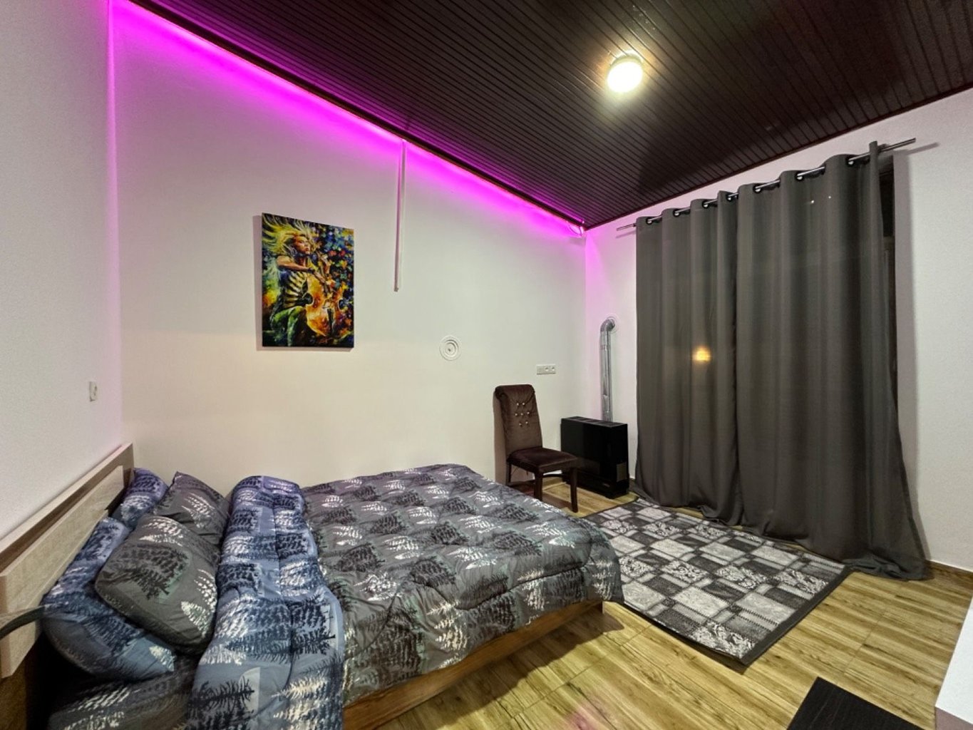 دوخوابه ساحلی استخردار آبگرم ساوا 1