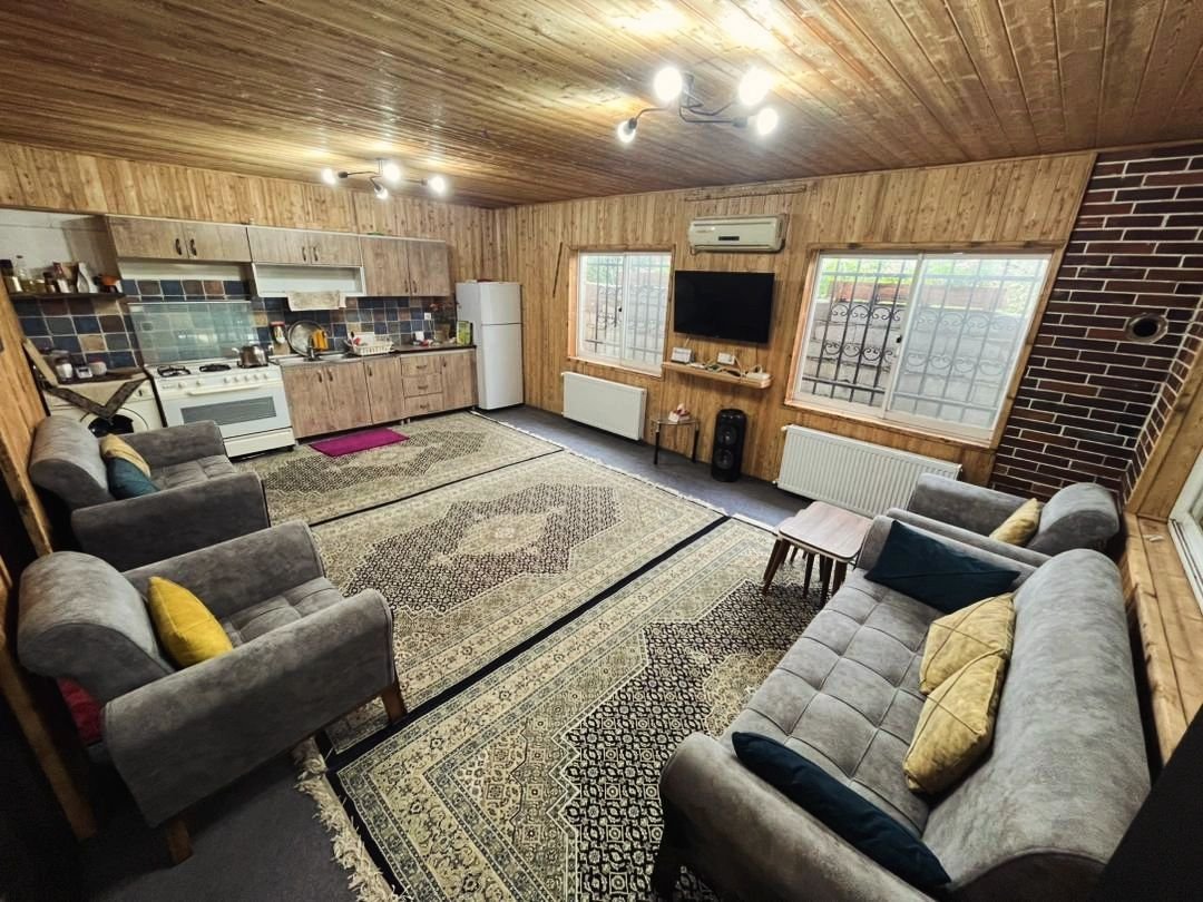 ویلا یک خوابه استخردار آبگرم خیزران آبی