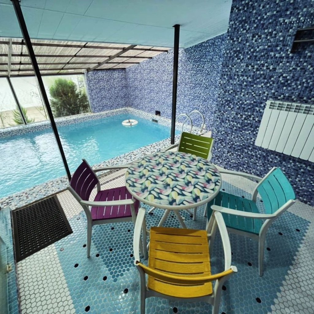 ویلا یک خوابه استخردار آبگرم خیزران آبی