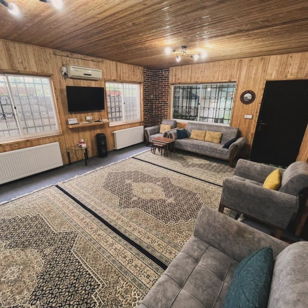 ویلا یک خوابه استخردار آبگرم خیزران آبی