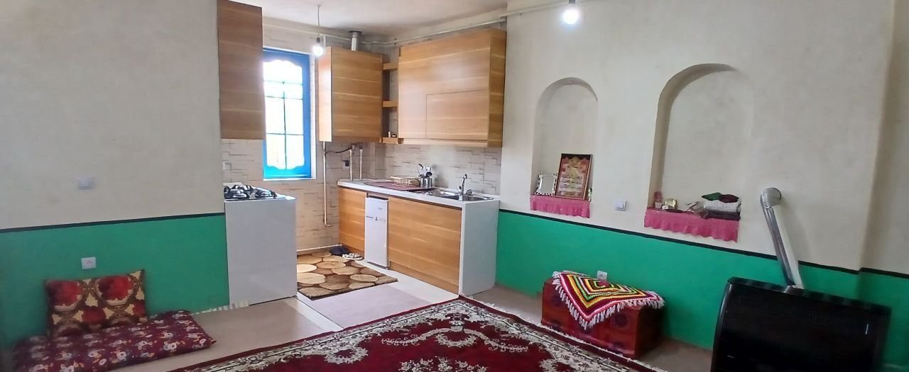 بومگردی مژده - واحد آسمان ۱