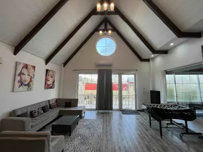 ویلا دوخوابه ساحلی استخردار آبگرم توکلی