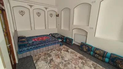 بومگردی آذربانو - واحد شاهنشین