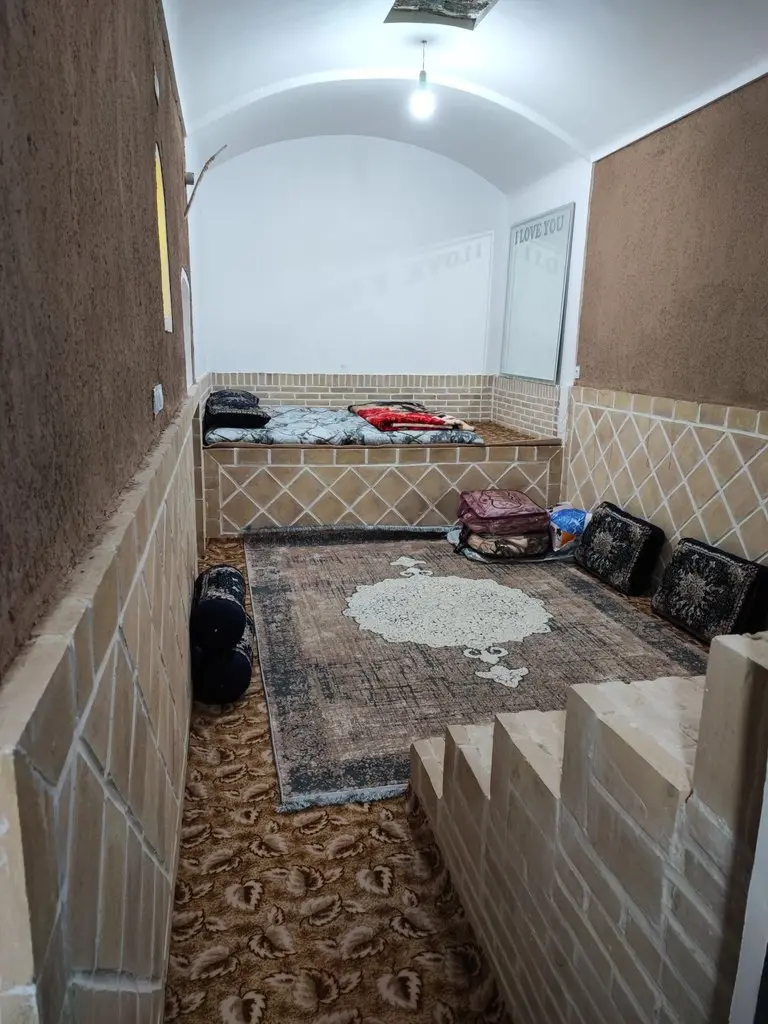 بوم گردی آذربانو - واحد سرداب خواب لطیف