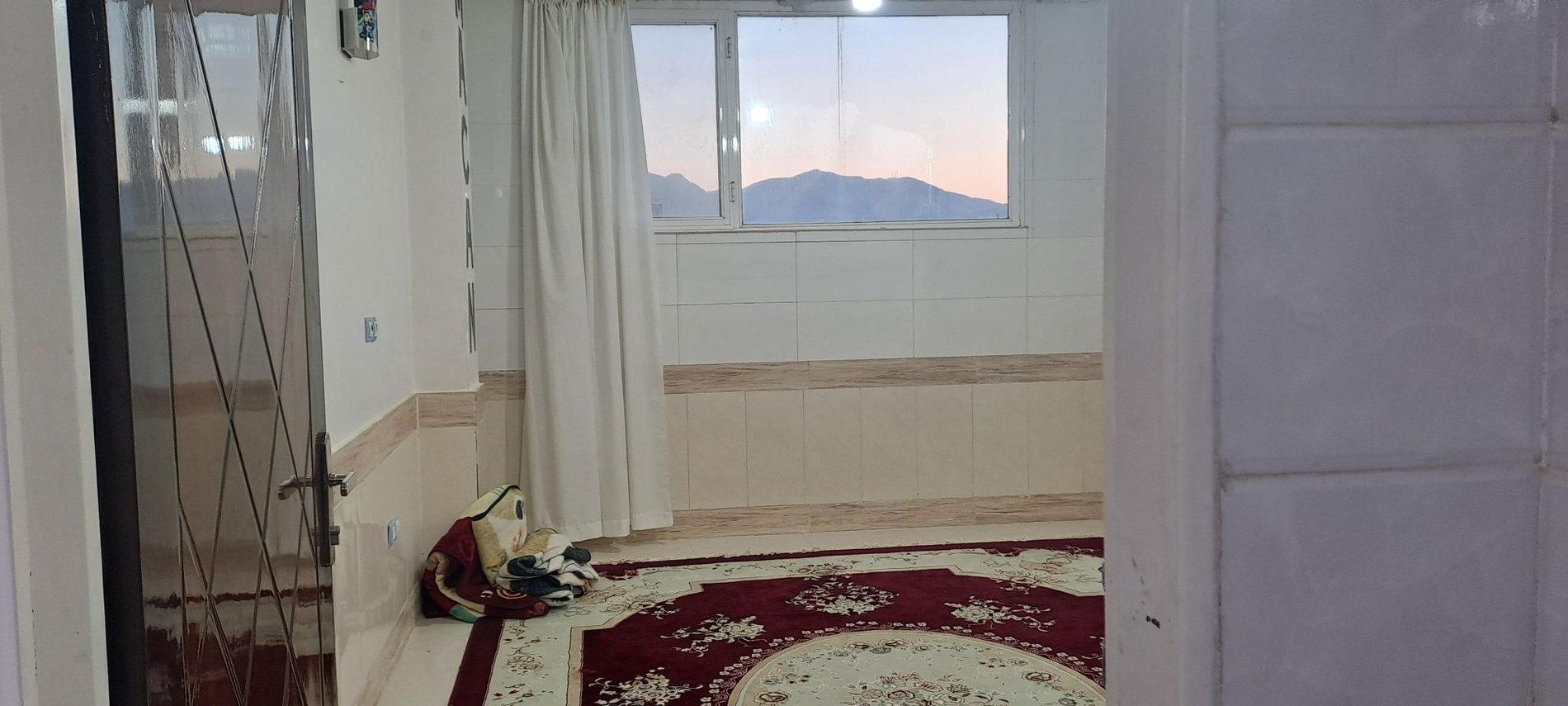 سوئیت یک خوابه علائی